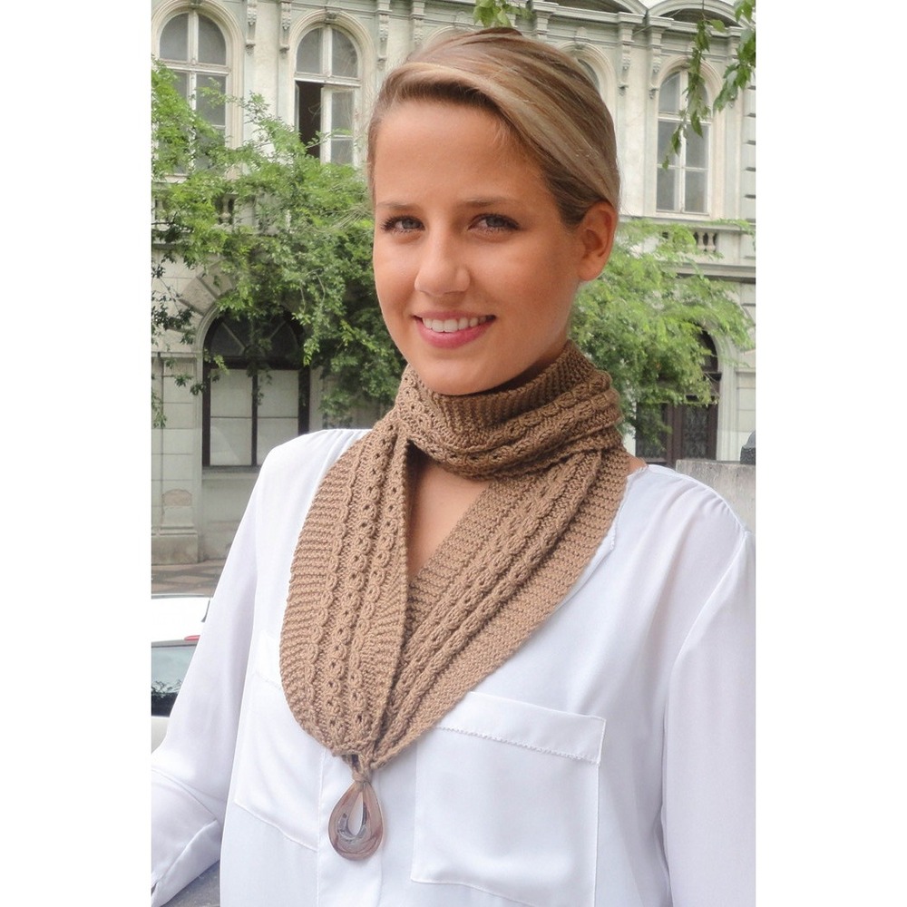 Javori Designs Diana Scarf Knitting Kit with‎ Glass Pendant Cowl New